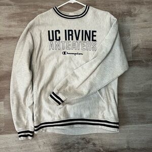 UC Irvine x Champion - Varsity Crew Neck shirt. Large